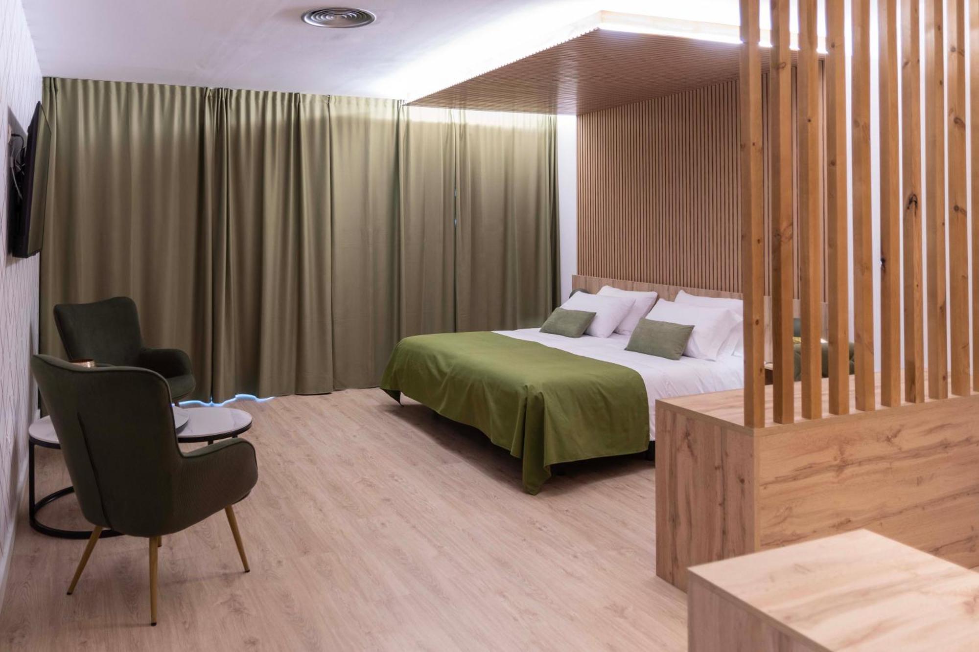 Hotel & Restaurante El Casino Вильяфранка-дель-Бьерсо Экстерьер фото