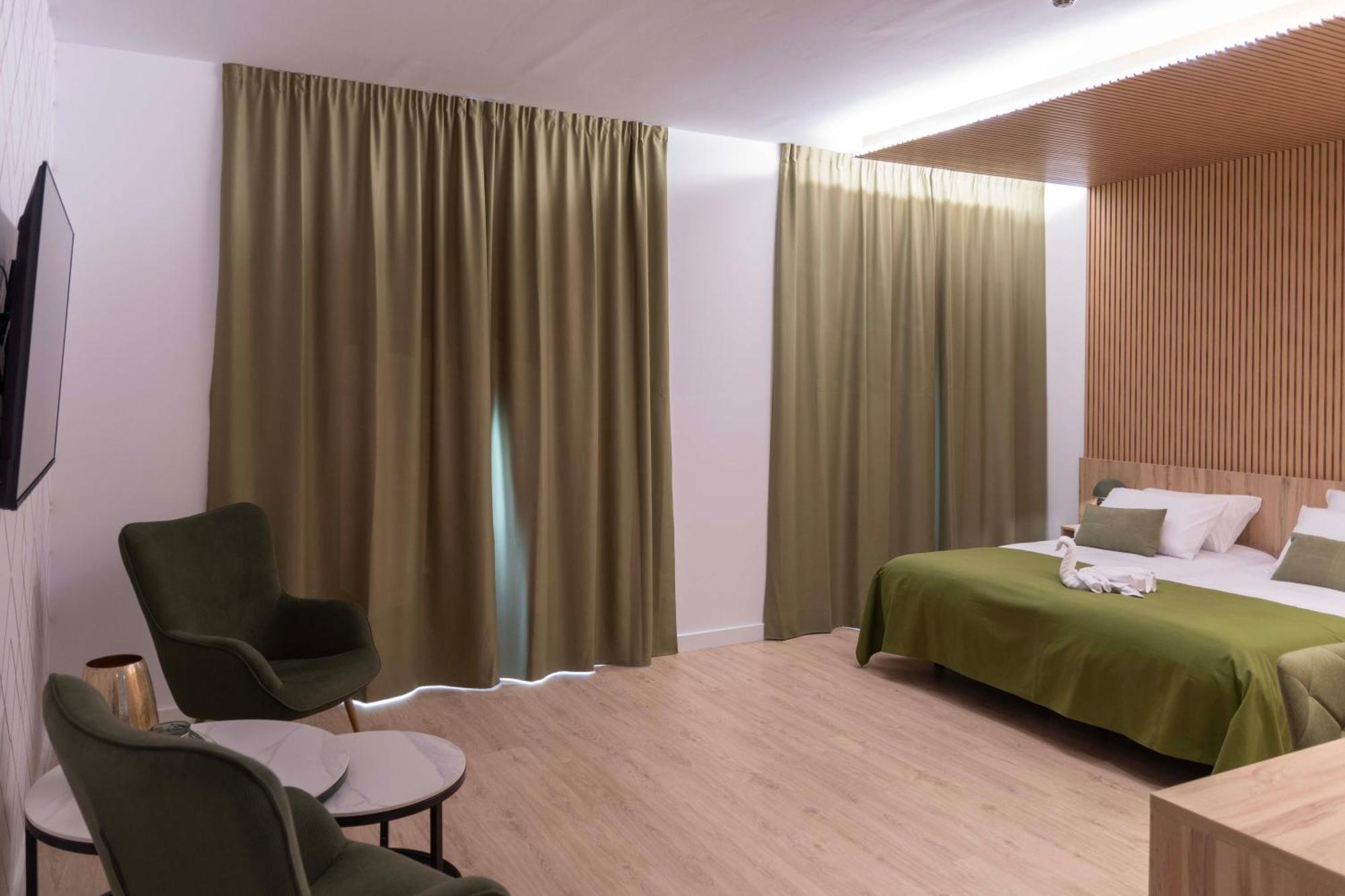 Hotel & Restaurante El Casino Вильяфранка-дель-Бьерсо Экстерьер фото
