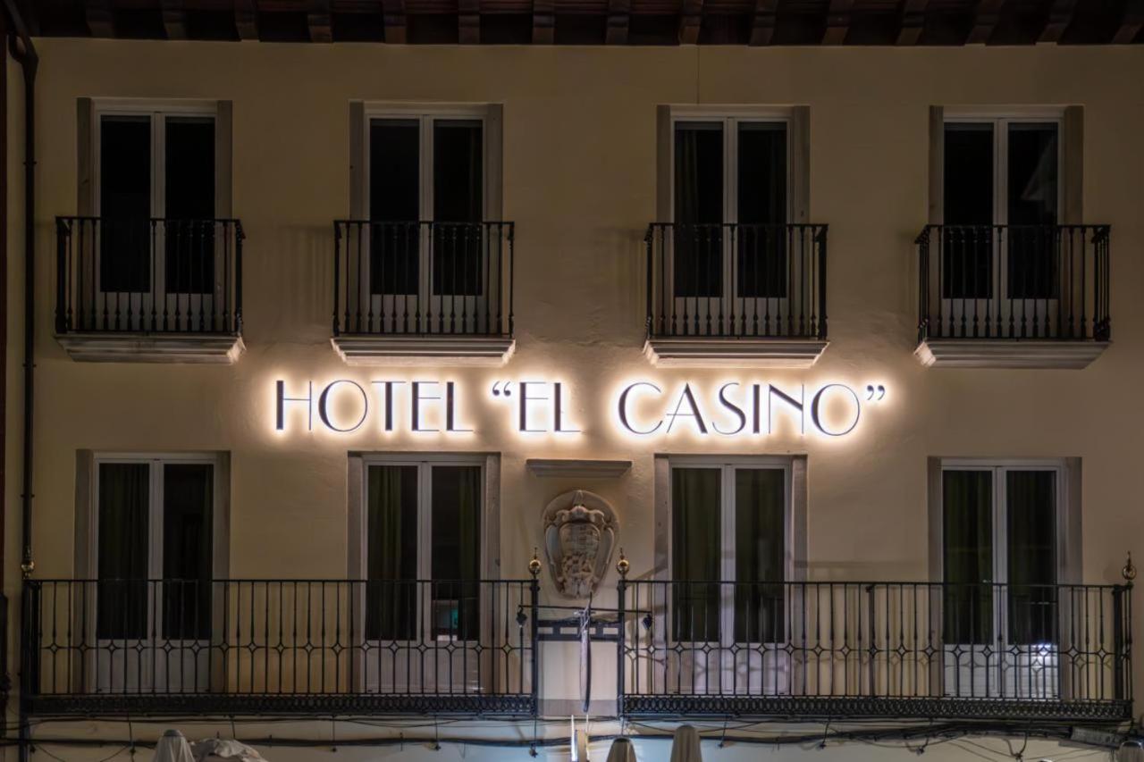 Hotel & Restaurante El Casino Вильяфранка-дель-Бьерсо Экстерьер фото