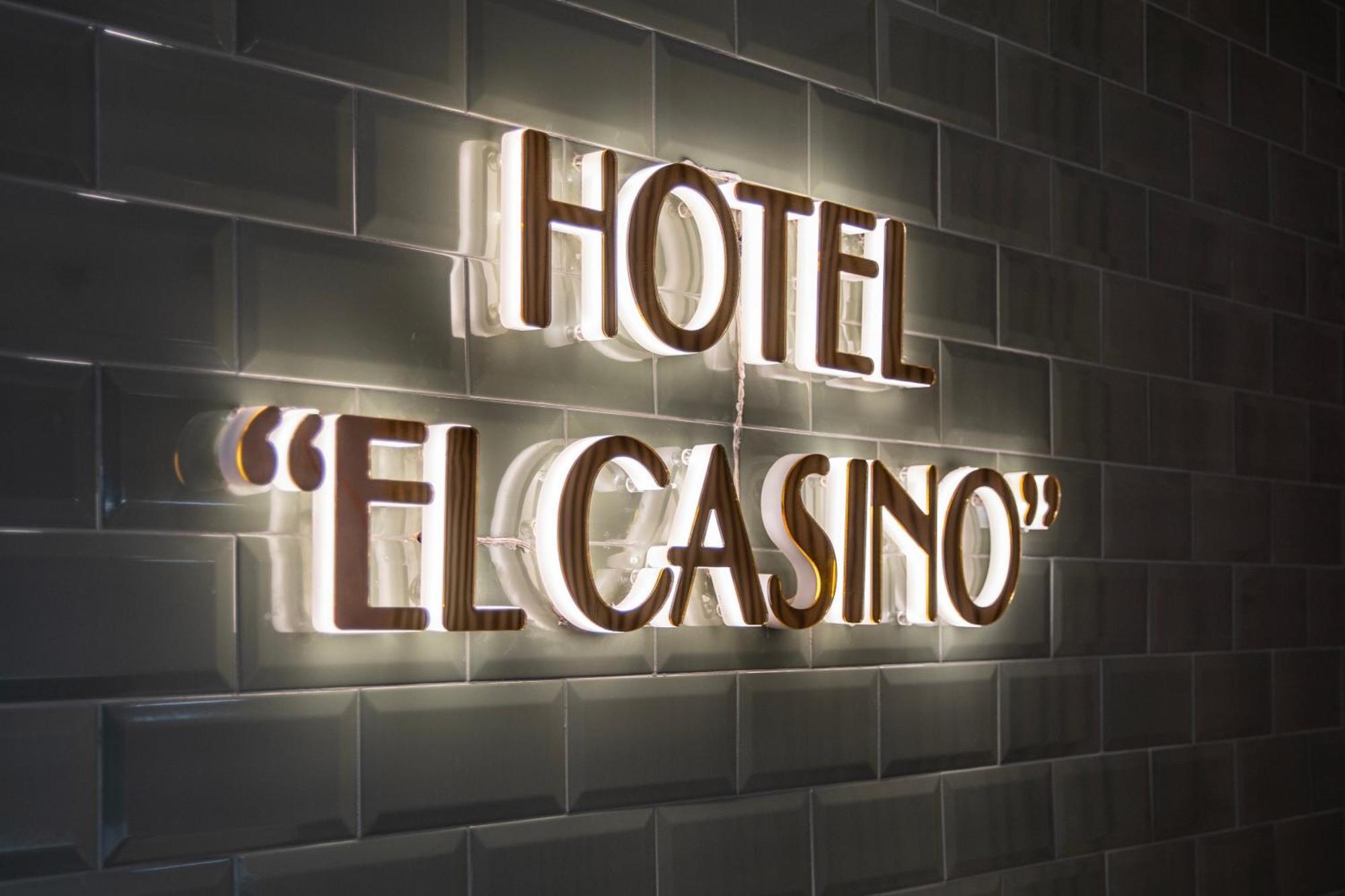 Hotel & Restaurante El Casino Вильяфранка-дель-Бьерсо Экстерьер фото